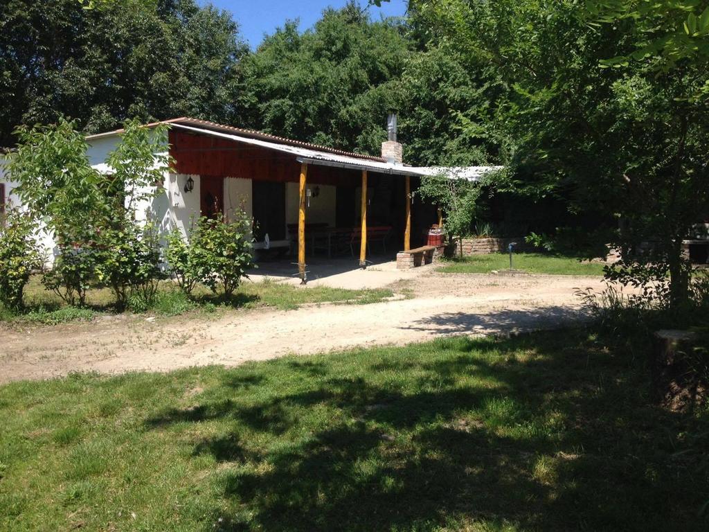 Dobo Tanya Villa Roszke Luaran gambar
